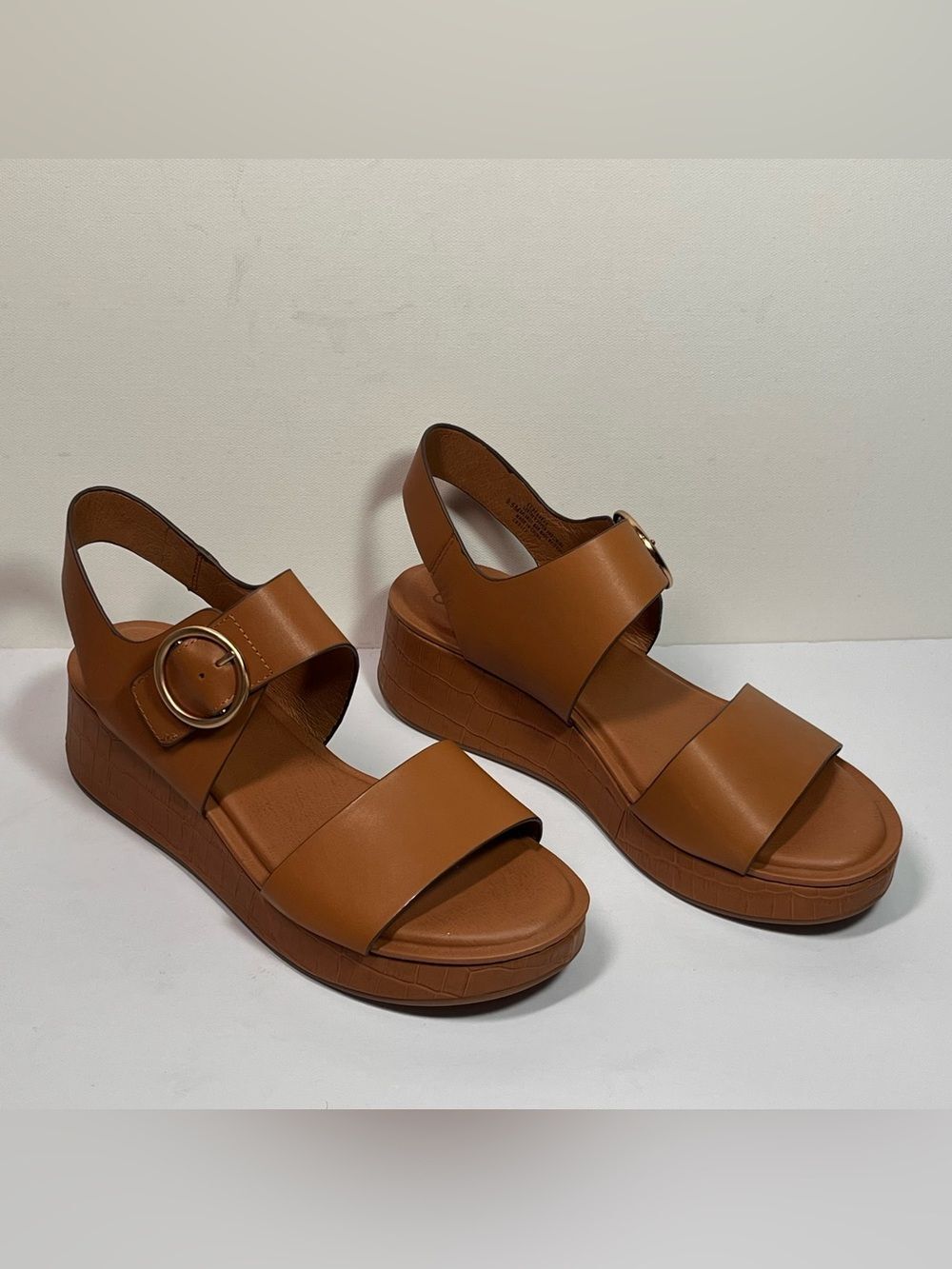 Sofft Faedra Luggage Platform Slingback Sandals